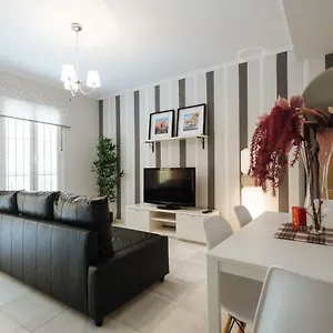 Centro Gran Poder Appartamento Siviglia