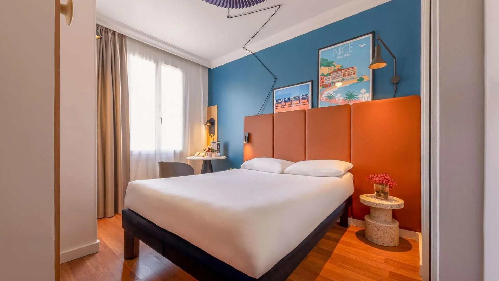 Ibis Nice Centre Notre Dame 3*,